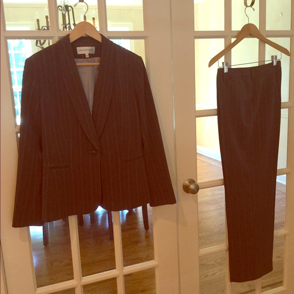 Jones New York Grey Pinstripe Pants Suit
